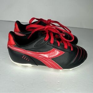 Diadora Cattura Black/Red Kids Soccer Shoes Size 11.5